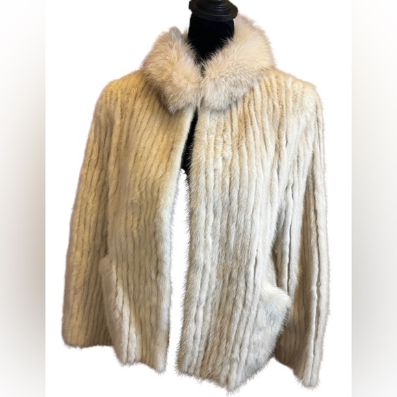 Saga Furs Jackets & Blazers - SAGA MINK AUTHENTIC Luxury Short Women’s Ivory Ribbed Fur Jacket Coat Sz 8 $2200